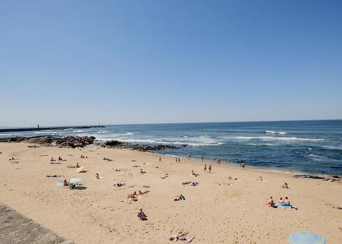 Boutique Rentals- Bliss By The Sea Apt- Ocean Views In Foz Beach